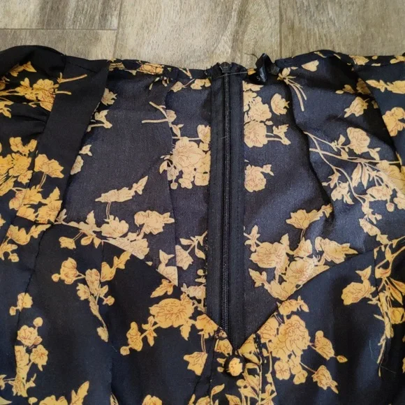 Shein Dress Babydoll Bohemian Ruffle Sweetheart Neckline - Picture 3 of 5